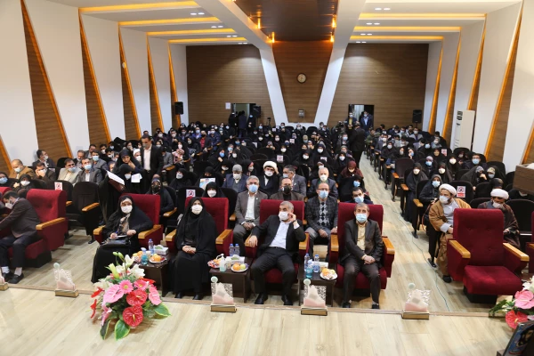 بانوان پس از انقلاب اسلامی در سطوح مدیریتی درخشیدند 4