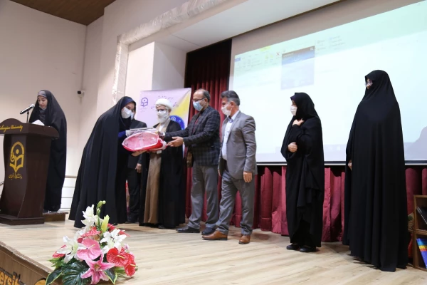 دهمین جشنواره ملی پژوهش و فناوری  12