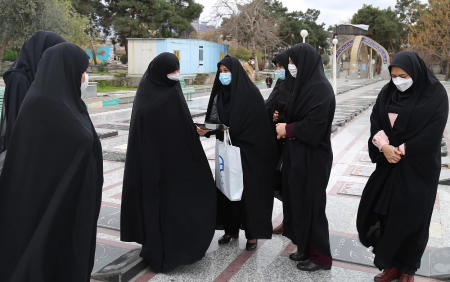 تکریم از مادران و همسران شهدا به مناسبت وفات حضرت ام البنین سلام الله علیها 9