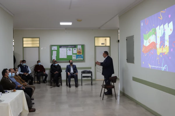 جشن آغاز دهه فجر انقلاب اسلامی در پردیس آیت الله خامنه ای برگزار شد 4