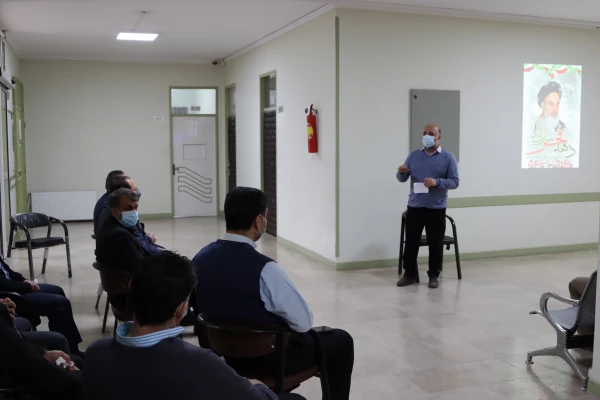 جشن آغاز دهه فجر انقلاب اسلامی در پردیس آیت الله خامنه ای برگزار شد 5