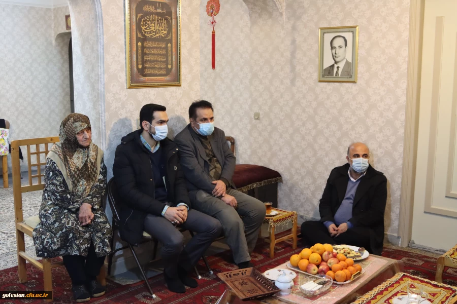 دیدار مسئولین مدیریت استان و پردیس آیت الله خامنه ای دانشگاه فرهنگیان با خانواده شهید والامقام احمد سبطی 2