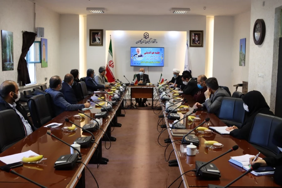 دومین جشنواره فرهنگی و هنری سرو سرخ را برگزار می کند 4