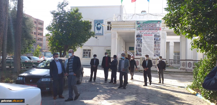 با حضور دکتر نوید ثنائی سرپرست دانشگاه فرهنگیان استان گلستان، حجت الاسلام و المسلمین دکتر علیرضارحیمی نژاد مسئول دفتر نهاد مقام معظم رهبری در دانشگاه فرهنگیان استان گلستان، مهندس جلال الدین تاج پور ریاست آموزش و پرورش شهرستان کلاله و سایر مدعوین انجام شد: