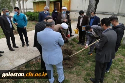 کاشت چند اصله نهال به یاد و نام شهدای دانشجو معلم در پردیس امام خمینی(ره) گرگان 2