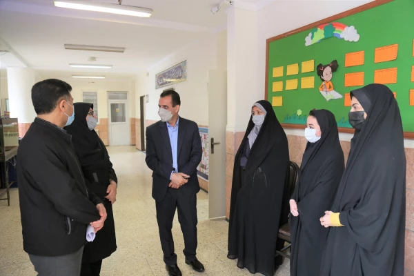 بازدید معاون آموزشی ، فرهنگی و پژوهشی دانشگاه فرهنگیان پردیس امام خمینی (ره) گرگان از مدارس مجری طرح کارورزی . 2