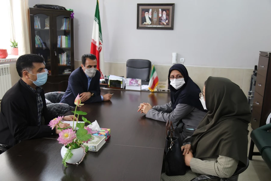 بازدید معاون آموزشی ، فرهنگی و پژوهشی دانشگاه فرهنگیان پردیس امام خمینی (ره) گرگان از مدارس مجری طرح کارورزی . 2