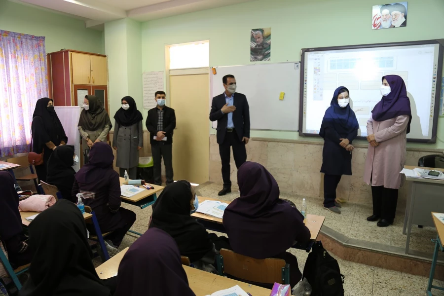 بازدید معاون آموزشی ، فرهنگی و پژوهشی دانشگاه فرهنگیان پردیس امام خمینی (ره) گرگان از مدارس مجری طرح کارورزی . 2