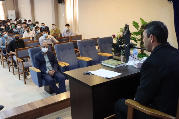 نشست صمیمی دانشجومعلمان ورودی 1400 با حضور سرپرست محترم دانشگاه فرهنگیان استان گلستان 3