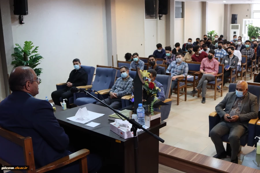 نشست صمیمی دانشجومعلمان ورودی 1400 با حضور سرپرست محترم دانشگاه فرهنگیان استان گلستان 5
