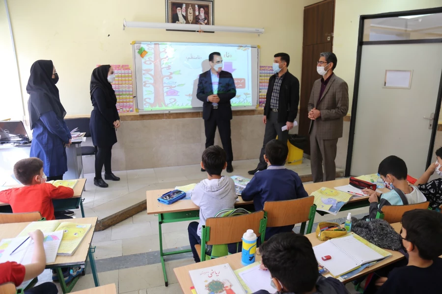 بازدید از مدارس مجری طرح کارورزی . 5