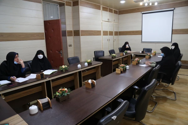   برگزاری جلسه کمیته فرهنگی فروردین ماه سال ۱۴۰۱ پردیس امام خمینی(ره) گرگان . 
 2