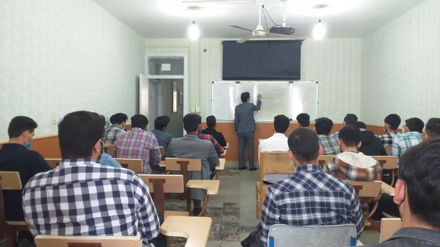 آغاز آموزش حضوری دانشجو معلمان ورودی های سال ۱۳۹۸در واحد دانشگاهی شهید بهشتی گنبد کاووس  5