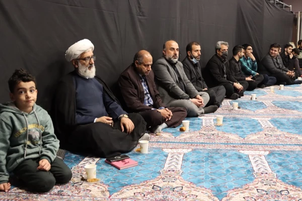 مراسم احیای شب قدر بیست و سوم ماه مبارک رمضان و سوگواری حضرت امام علی (ع) در نمازخانه شهدای پردیس آیت ا... خامنه ای گرگان برگزار شد. 3