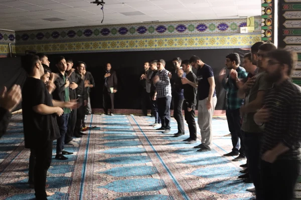 مراسم احیای شب قدر بیست و سوم ماه مبارک رمضان و سوگواری حضرت امام علی (ع) در نمازخانه شهدای پردیس آیت ا... خامنه ای گرگان برگزار شد. 7