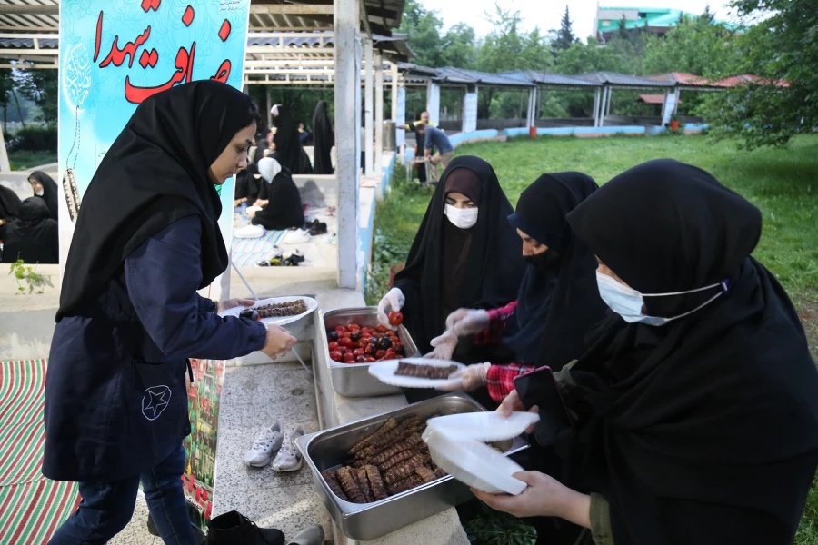 طرح ضیافت شهدا با هدف ترویج فرهنگ ایثار و شهادت 12