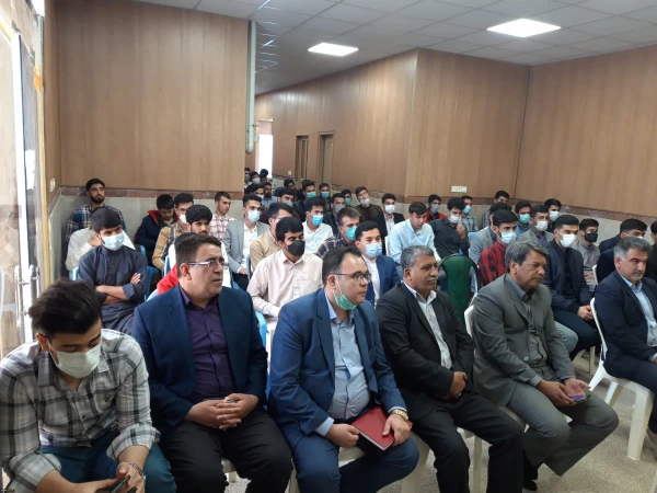 مراسم دهه سرآمدی آموزش در واحد دانشگاهی شهید بهشتی گنبد برگزار شد. 11