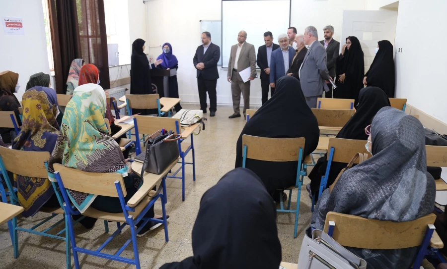 بازدید اعضای کمیسیون شورای تامین استان گلستان از دانشگاه فرهنگیان پردیس امام خمینی(ره) گرگان .  2