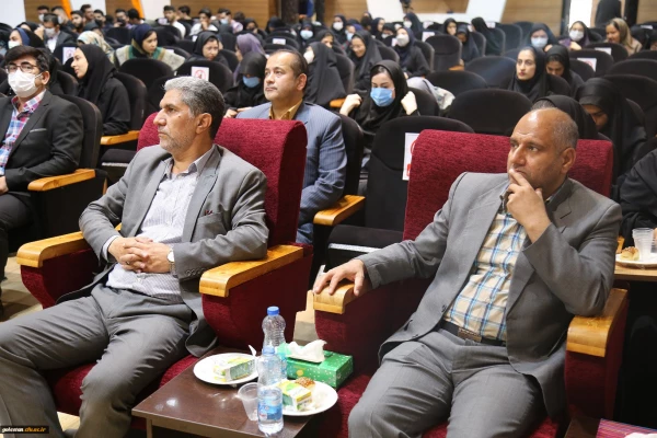 اولین همایش ملی کارورزی و دانش آفرینی در دانشگاه فرهنگیان ، با حضور نمایندگان استان گلستان برگزار شد. 10