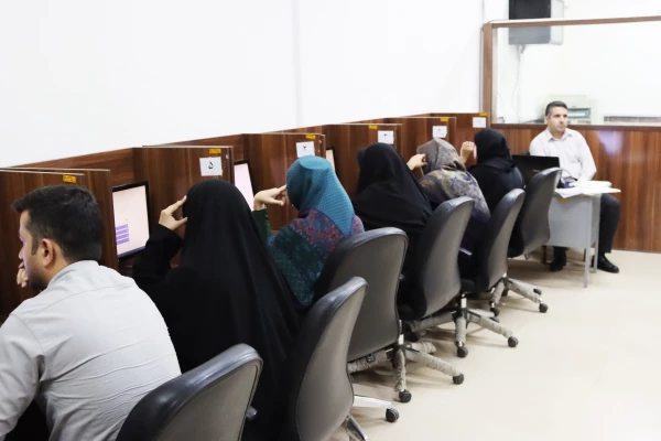 برگزاری آزمون جامع حضوری، الکترونیکی مهارت آموزان در پردیس های استان گلستان 7