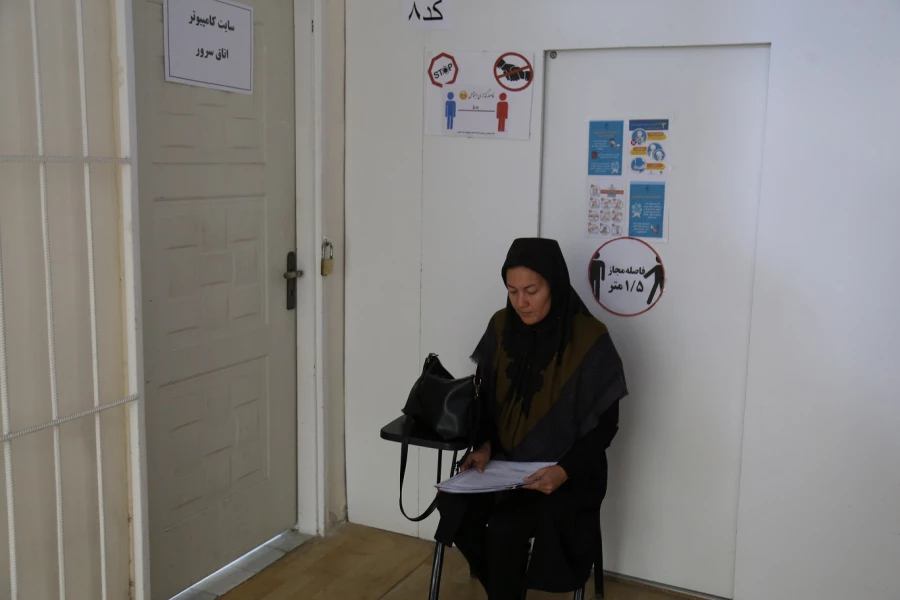 گزارش تصویری از روند برگزاری مصاحبه پذیرفته شدگان آزمون استخدامی پیمانی آموزش و پرورش در پردیس امام خمینی(ره) گرگان.