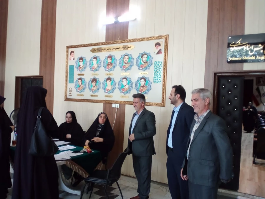 بازدید رئیس هسته گزینش استان به همراه سرپرست واحددانشگاهی شهیدبهشتی گنبدکاووس ازرونداجرای دعوت شدگان به مصاحبه استخدامی آموزش وپرورش درپردیس امام خمینی گرگان. 3