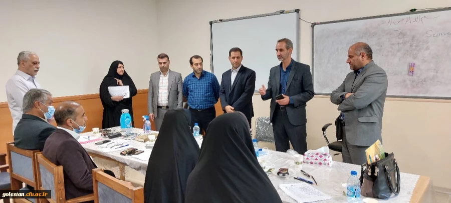 بازدید آقای جهان تیغ رئیس اداره استخدامی آموزش و پرورش به همراه آقای دانشفر رئیس اداره ضمن خدمت آموزش و پرورش استان گلستان از روند برگزاری مصاحبه پذیرفته شدگان آزمون استخدامی در پردیس آیت الله خامنه ای گرگان 2