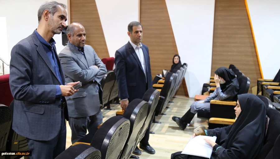 بازدید رئیس اداره استخدامی آموزش و پرورش از روند برگزاری مصاحبه پذیرفته شدگان آزمون استخدام پیمانی 1400 2