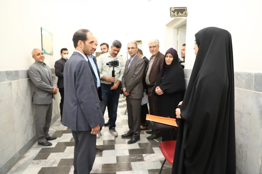 بازدید معاون متوسطه وزارت آموزش و پرورش از روند برگزاری مصاحبه پذیرفته شدگان آزمون استخدامی آموزش و پرورش در گرگان 10