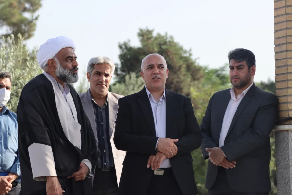 حضور مسئولین دانشگاه فرهنگیان استان گلستان به همرا دانشجو معلمان جشنواره رویش در گزار شهدای امام زاده عبدالله گرگان 6