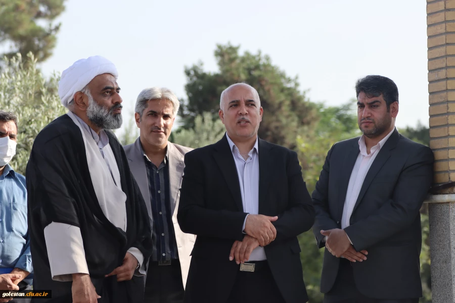 حضور مسئولین دانشگاه فرهنگیان استان گلستان به همرا دانشجو معلمان جشنواره رویش در گزار شهدای امام زاده عبدالله گرگان 6