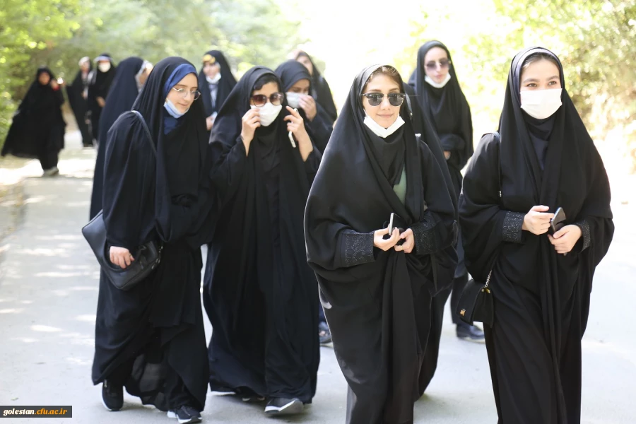 حضور مسئولین دانشگاه فرهنگیان پردیس امام خمینی (ره) گرگان به همرا دانشجو معلمان جشنواره رویش درتپه نورالشهدا و زیارت  شهدای گمنام 2