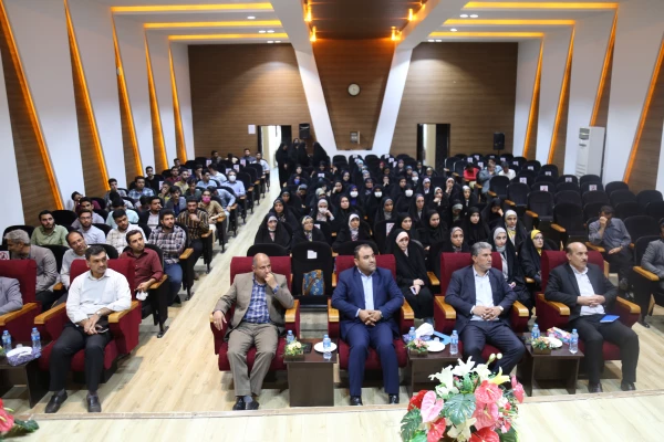 مراسم اختتامیه جشنواره رویش قطب پنج در گرگان برگزارشد. 7