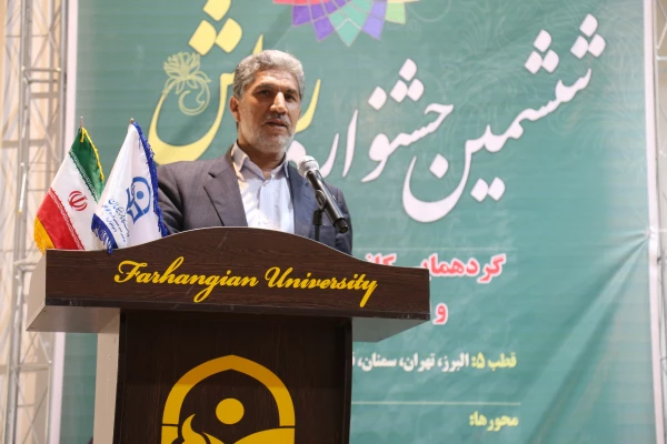 مراسم اختتامیه جشنواره رویش قطب پنج در گرگان برگزارشد. 13