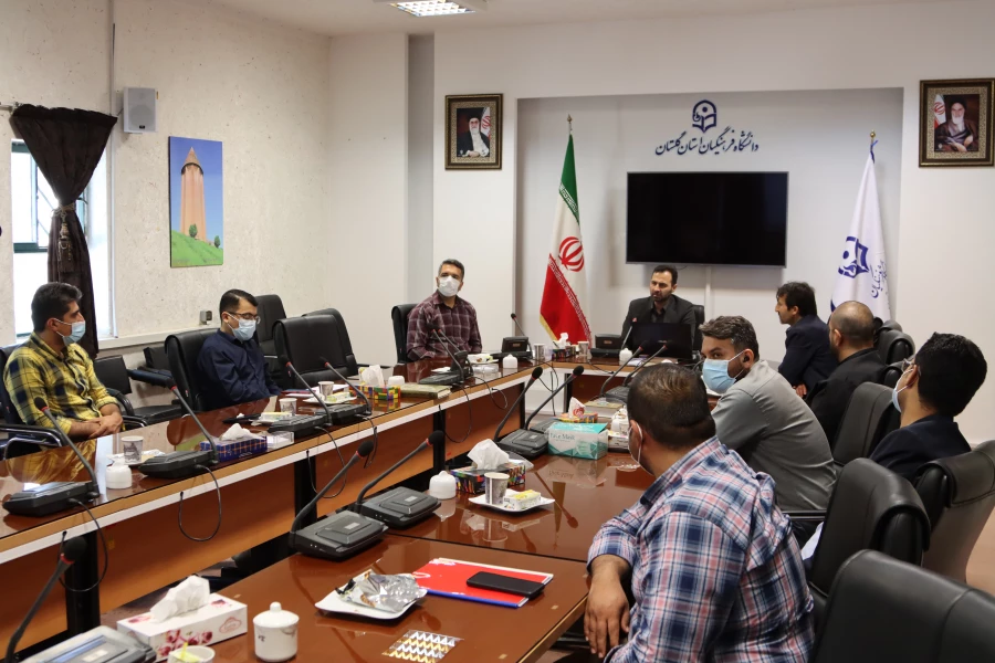 نشست یک روزه توجیهی نیروهای خدماتی استخدامی جدید در پردیس آیت الله خامنه ای گرگان برگزار شد. 5