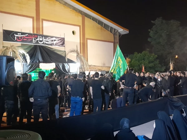 برپایی شور دلدادگی حسینی در هشتمین شب محرم  3