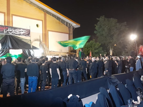 برپایی شور دلدادگی حسینی در هشتمین شب محرم  4