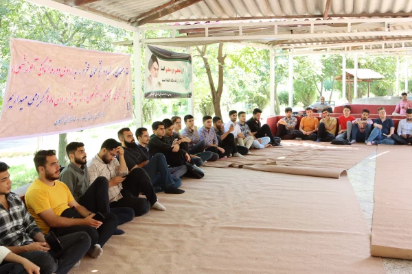 تجدید عهد و میثاق معلمی در سایه تعامل و همدلی در دومین اردوی دوره آمادگی آموزشی، فرهنگی، تربیتی و اعتقادی دانشجومعلمان رشته ابتدایی ورودی 98 پردیس آیت الله خامنه ای گرگان 3