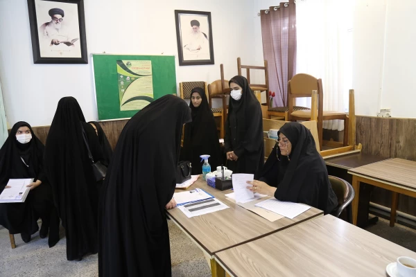 بازدید مدیر منابع انسانی اداره کل آموزش و پرورش استان گلستان از روند پدیرش داوطلبین کنکور سراسری 1401 دانشگاه فرهنگیان پردبس امام  خمینی (ره) گرگان . 2