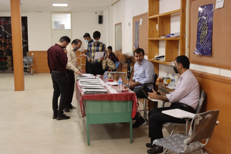 بازدید مسئولین وزارت آموزش پرورش کشور و اداره کل آموزش و پرورش استان گلستان از روند پدیرش داوطلبین کنکور سراسری 1401 دانشگاه فرهنگیان پردیس آیت الله خامنه ای گرگان 9