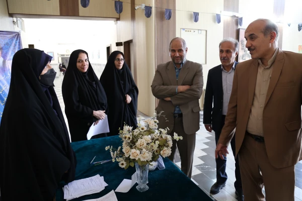 بازدید از فرایند مصاحبه داوطلبان ورود به دانشگاه فرهنگیان . 2