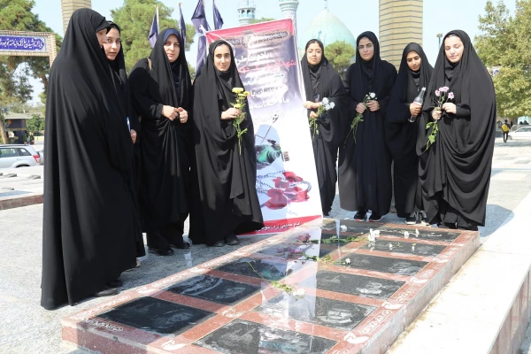 غبار روبی و عطر افشانی مزار مطهر شهدای  گمنام امامزاده عبدالله گرگان . 6