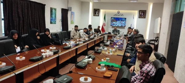 آیین تکریم و معارفه ی فرمانده بسیج دانشجویی پردیس آیت الله خامنه ای برادران برگزار شد.
 2