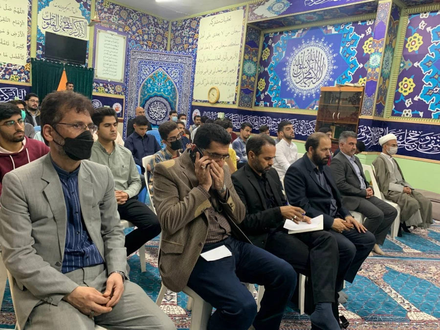 با حضور فرامرزی مسئول بسیج دانشجویی فرهنگیان استان گلستان و دکترکیخا ریاست دانشگاه فرهنگیان استان گلستان  و سایر مدعوین برگزار شد.  5