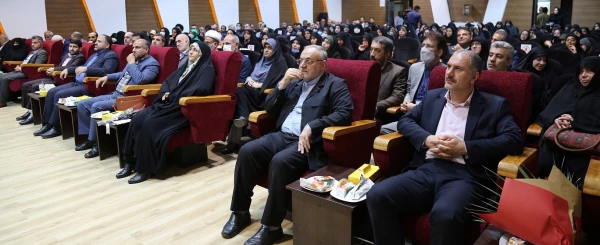 مراسم تکریم و معارفه سرپرست دانشگاه فرهنگیان پردیس امام خمینی(ره) گرگان برگزار شد . 2