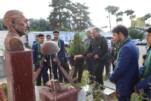  همایش جهاد تبیین دانشگاه و نخبگان علمی با موضوع استکبار ستیزی  5