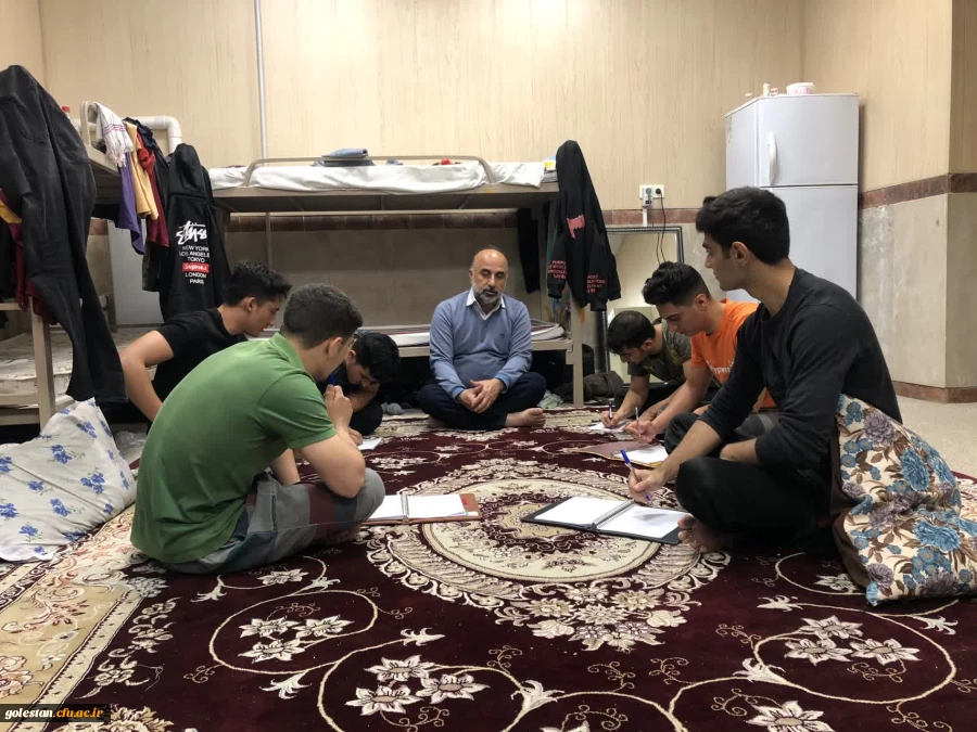 برگزاری کارگاه آموزشی خوشنویسی در محیط خوابگاهی  2