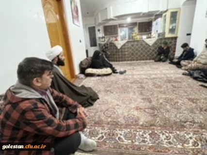 دیدار تعدادی از دانشجومعلمان و مسئولین دانشگاه فرهنگیان گلستان با خانواده شهید غلامی 2
