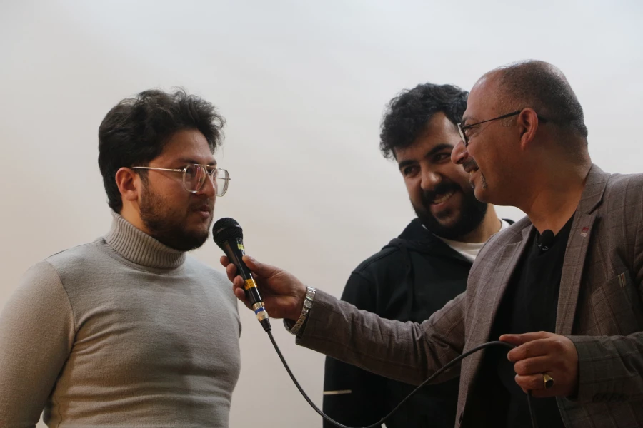 جشن روز دانشجو با حضور  پرشور دانشجومعلمان پردیس آیت الله خامنه ای  برگزار شد. 9