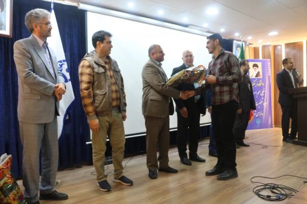 آیین دانش آموختگی دانشجومعلمان ورودی سال 97 پردیس آیت الله خامنه ای 9